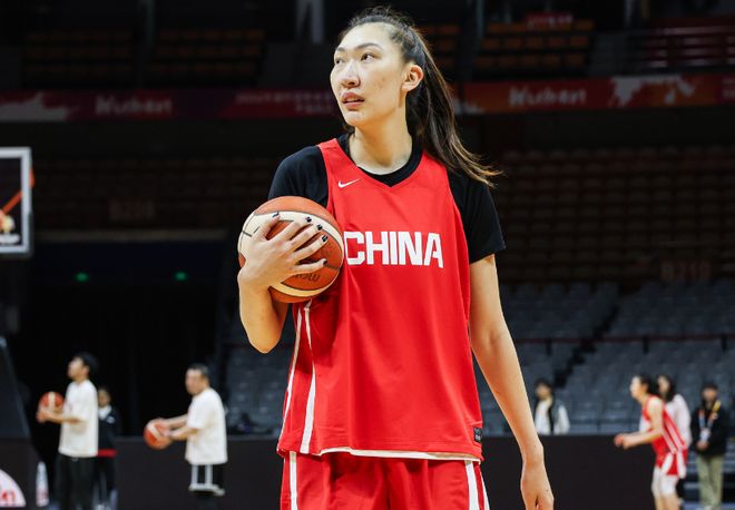 不回WCBA!韩旭正为重返WNBA努力 曾留洋效力纽约自由人